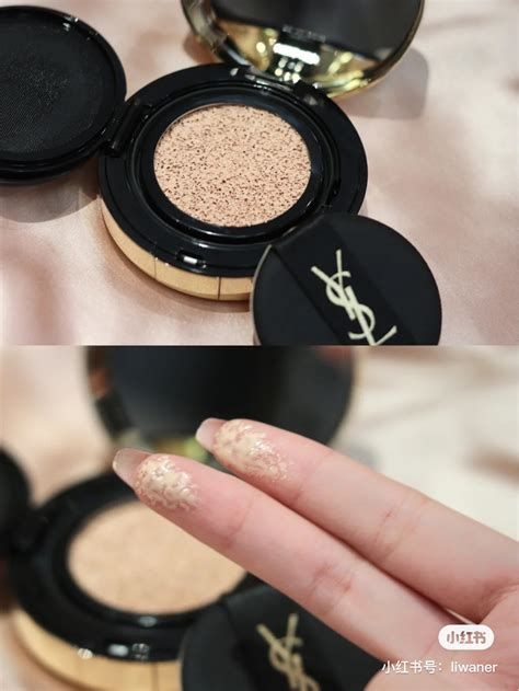 YSL luminous matte cushion